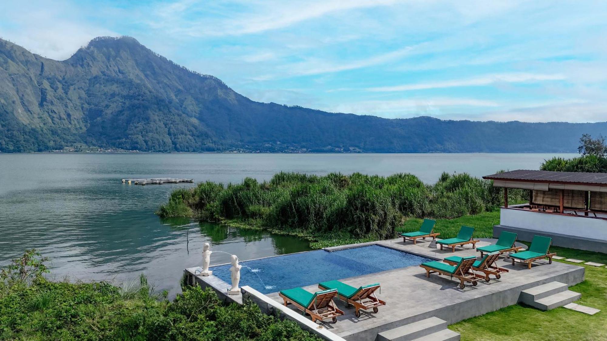 Lodge D Sila's Tepi Danu & Natural Hot Spring